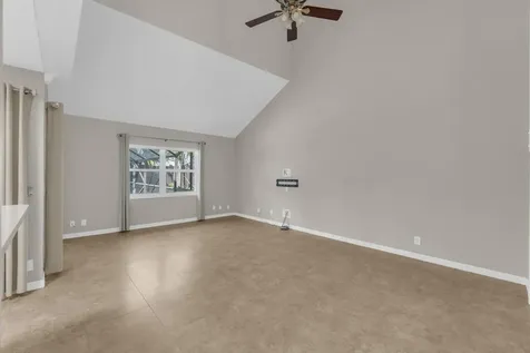 22577 Blue Fin Trail Boca Raton FL 33428