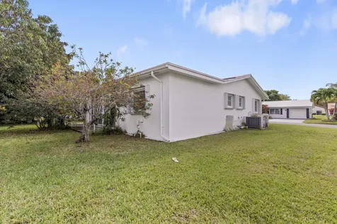7110 Nw 73rd Avenue Tamarac FL 33321