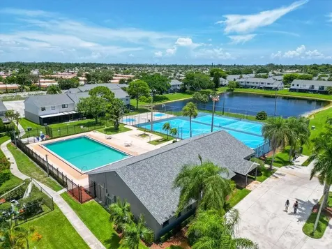 5105 Pier Drive Greenacres FL 33463