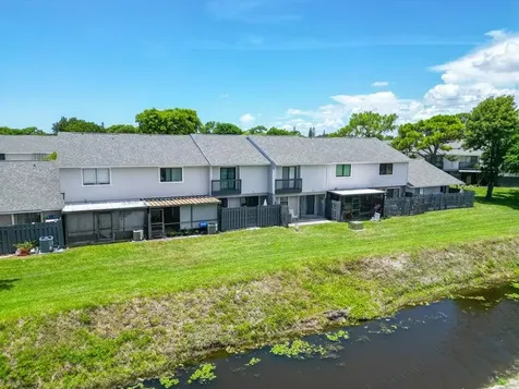 5105 Pier Drive Greenacres FL 33463