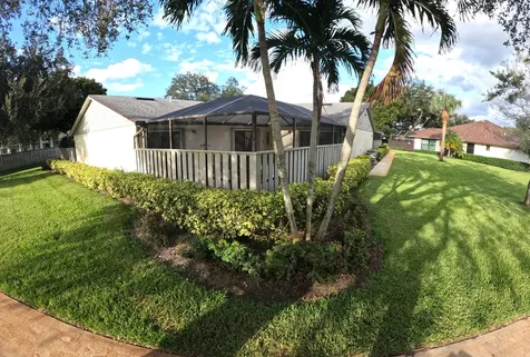 1713 Mariners Cove Fort Pierce FL 34950