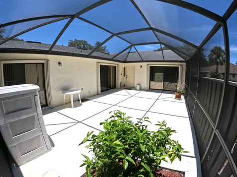 1713 Mariners Cove Fort Pierce FL 34950