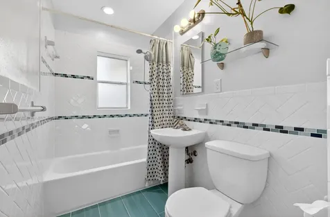 2108 Donald Avenue Fort Pierce FL 34946