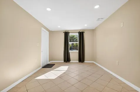2108 Donald Avenue Fort Pierce FL 34946