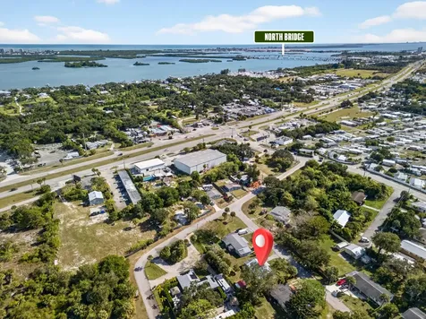 2108 Donald Avenue Fort Pierce FL 34946