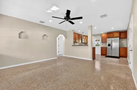 2108 Donald Avenue Fort Pierce FL 34946