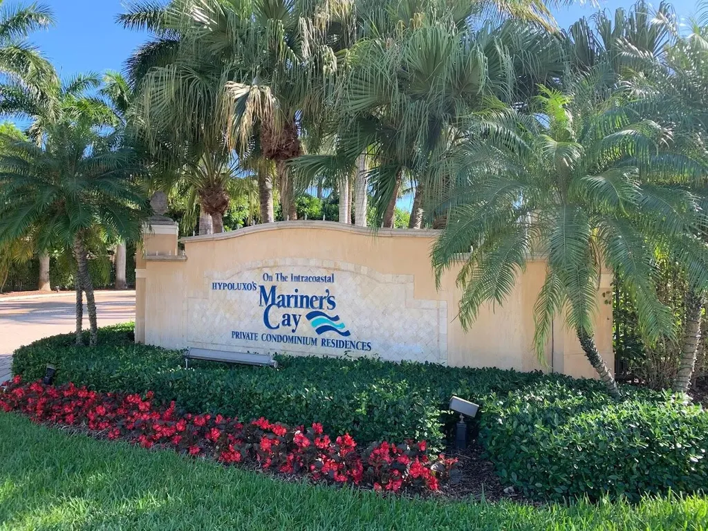1000 Scotia Drive Hypoluxo FL 33462