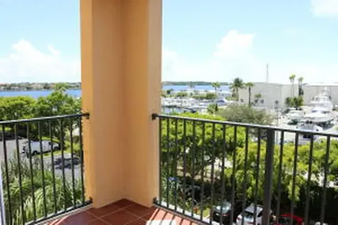 1000 Scotia Drive Hypoluxo FL 33462