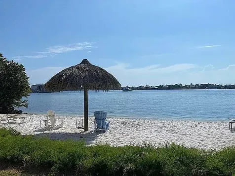 1000 Scotia Drive Hypoluxo FL 33462