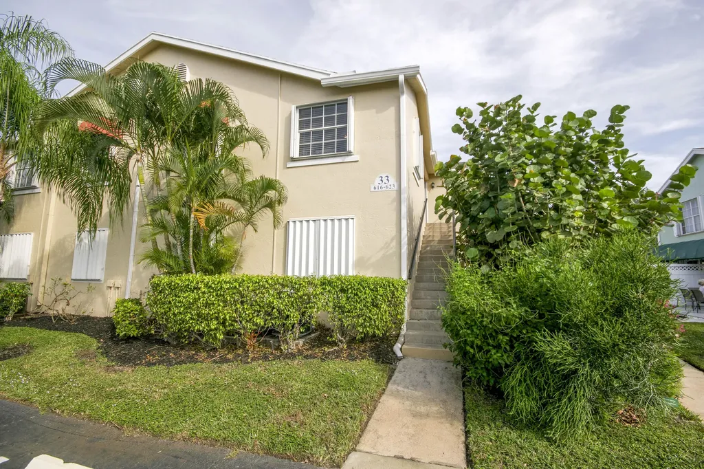 619 Waterside Drive Hypoluxo FL 33462