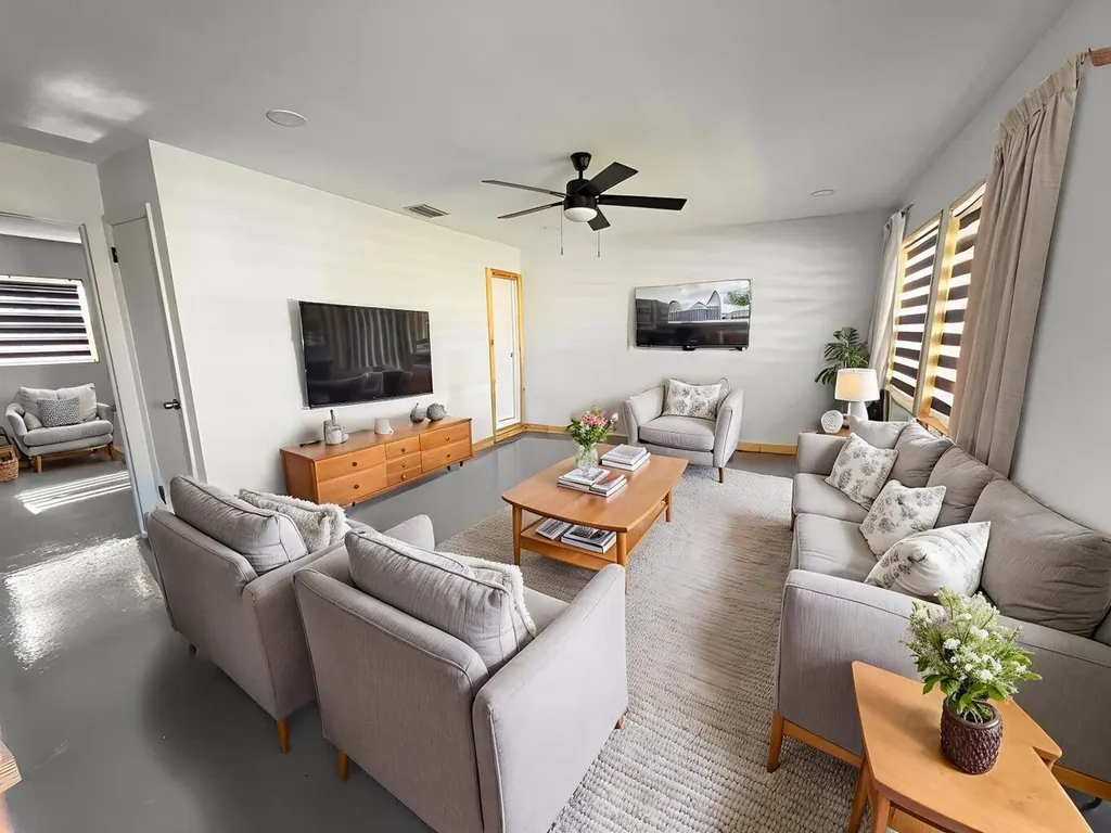 8535 40th Terrace Palm Beach Gardens FL 33410