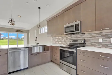 9273 SW Pepoli Way Port Saint Lucie FL 34987