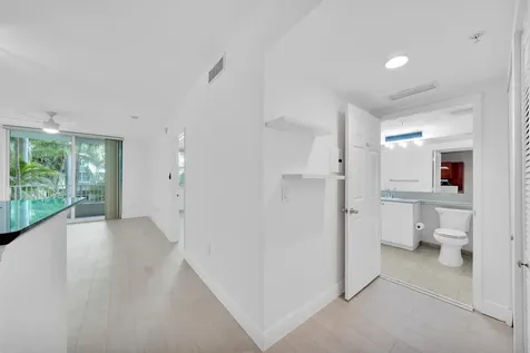 625 Casa Loma Boulevard Boynton Beach FL 33435