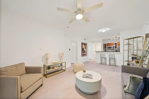 625 Casa Loma Boulevard Boynton Beach FL 33435