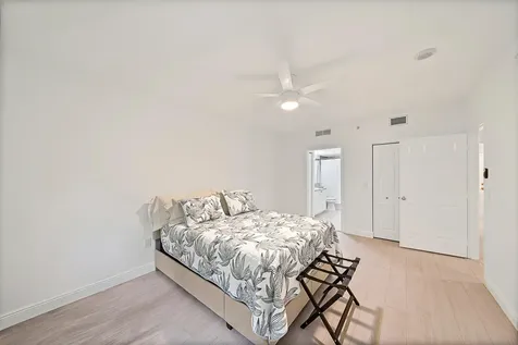 625 Casa Loma Boulevard Boynton Beach FL 33435