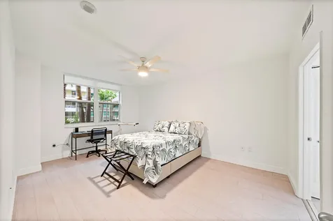 625 Casa Loma Boulevard Boynton Beach FL 33435