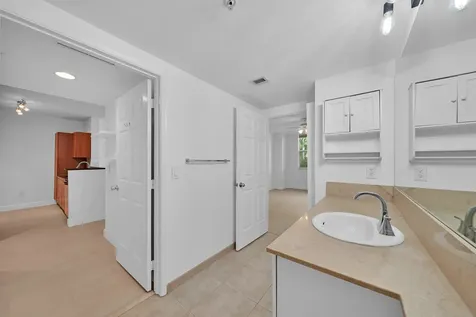 625 Casa Loma Boulevard Boynton Beach FL 33435