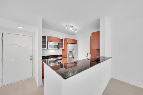 625 Casa Loma Boulevard Boynton Beach FL 33435