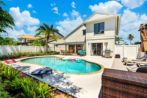 15881 Sw 8th Avenue Delray Beach FL 33444