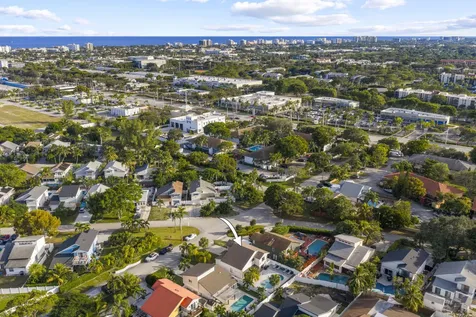15881 Sw 8th Avenue Delray Beach FL 33444