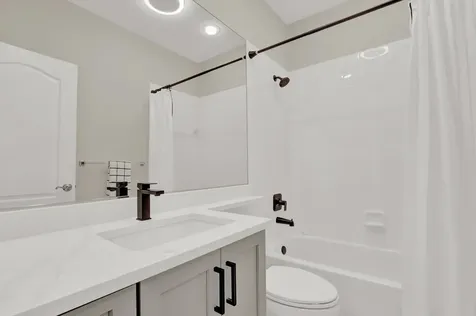 28 Live Oak Circle Tequesta FL 33469
