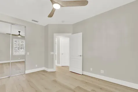 28 Live Oak Circle Tequesta FL 33469