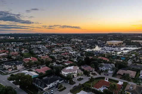252 S Silver Palm Road Boca Raton FL 33432