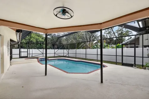 3747 Woods Walk Boulevard Lake Worth FL 33467