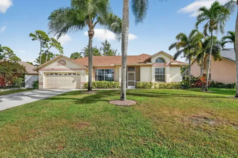 3747 Woods Walk Boulevard Lake Worth FL 33467