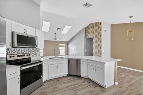 3747 Woods Walk Boulevard Lake Worth FL 33467