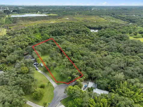 2260 Sweetwater Drive Fort Pierce FL 34981