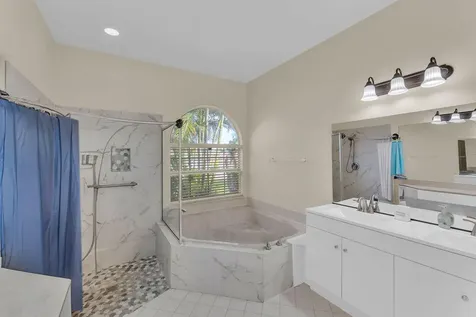 1872 SW Airoso Boulevard Port Saint Lucie FL 34984