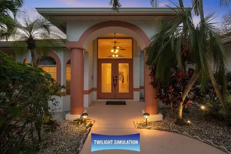 1872 SW Airoso Boulevard Port Saint Lucie FL 34984