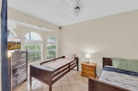 1872 SW Airoso Boulevard Port Saint Lucie FL 34984