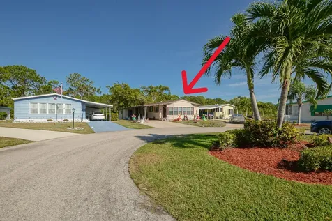 8188 Blolly Court Port Saint Lucie FL 34952