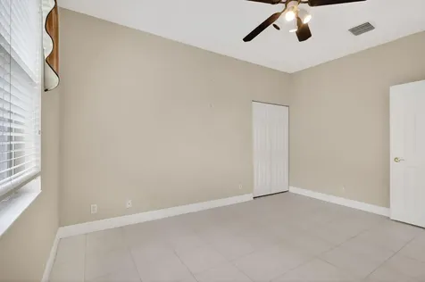 10564 Royal Caribbean Circle Boynton Beach FL 33437