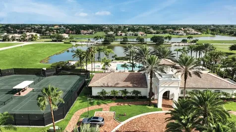108 Se Via San Marino Port Saint Lucie FL 34984