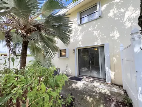 1455 Holly Heights Drive Fort Lauderdale FL 33304