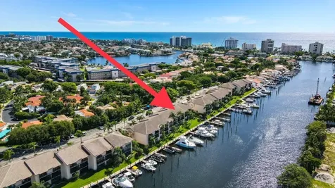 240 Captains Walk Delray Beach FL 33483