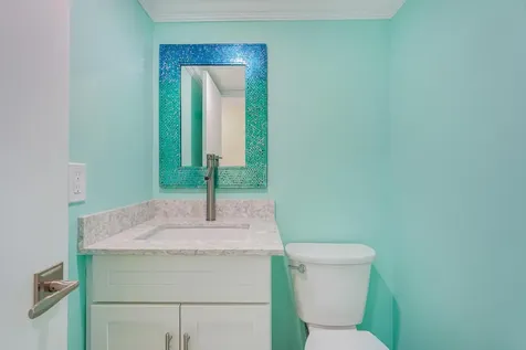 240 Captains Walk Delray Beach FL 33483