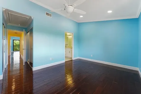 240 Captains Walk Delray Beach FL 33483