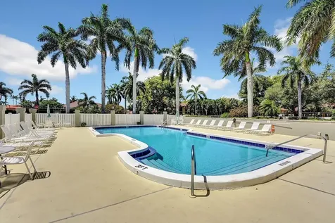 240 Captains Walk Delray Beach FL 33483