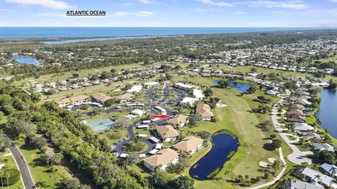 6820 Se Constitution Boulevard Hobe Sound FL 33455