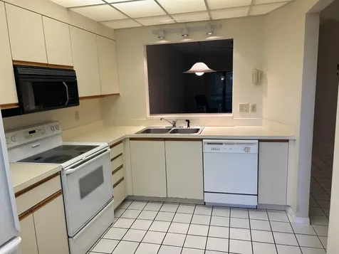 6820 Se Constitution Boulevard Hobe Sound FL 33455