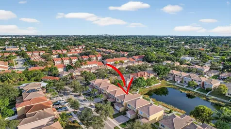 9232 Nw 55th Street Sunrise FL 33351