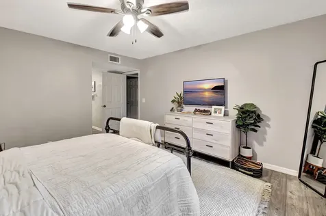 22 Via De Casas Sur Boynton Beach FL 33426