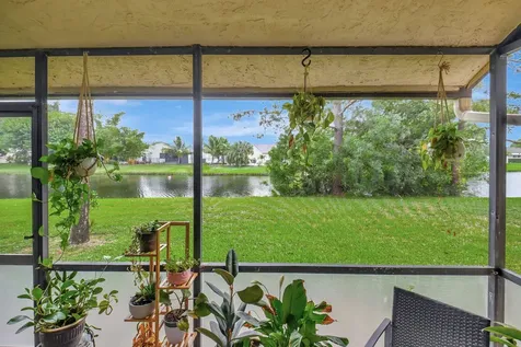 22 Via De Casas Sur Boynton Beach FL 33426