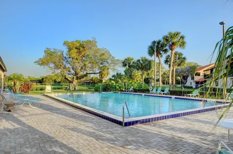 22 Via De Casas Sur Boynton Beach FL 33426