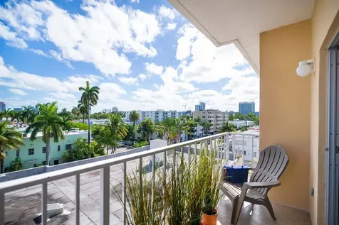 1605 Pennsylvania Avenue Miami Beach FL 33139