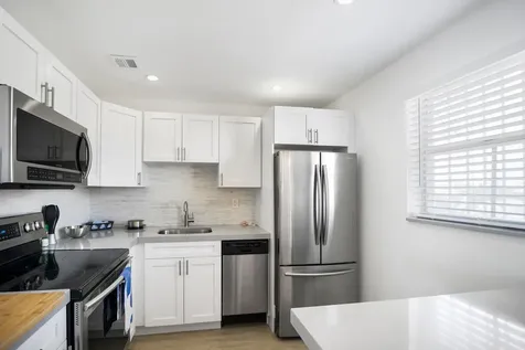 1605 Pennsylvania Avenue Miami Beach FL 33139